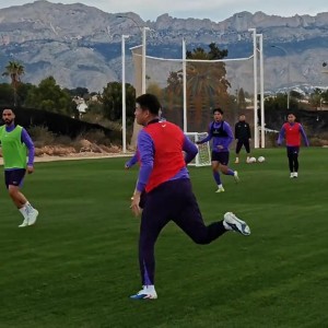 ios版下载-0-5！津门虎又被打花了！埃尔切玩田忌赛马？光买个吴兴涵不行啊