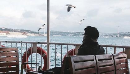 九游手机版-九游官网注册：开启你的专属游戏新世界